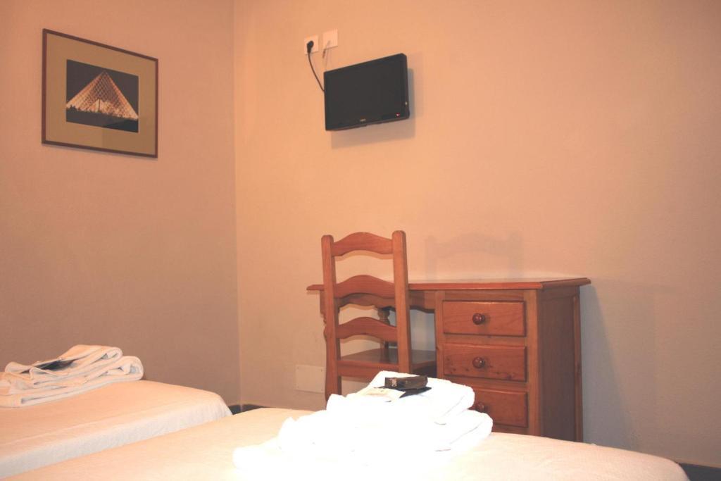 Hostal Carlos I La Línea de la Concepción 客房 照片