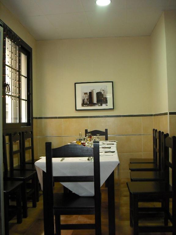 Hostal Carlos I La Línea de la Concepción 外观 照片